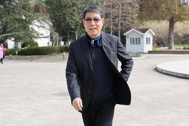 韩国美女丝袜一区二区