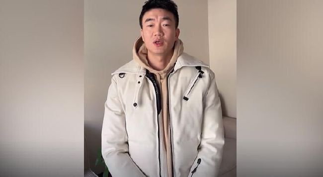 美女中出视频