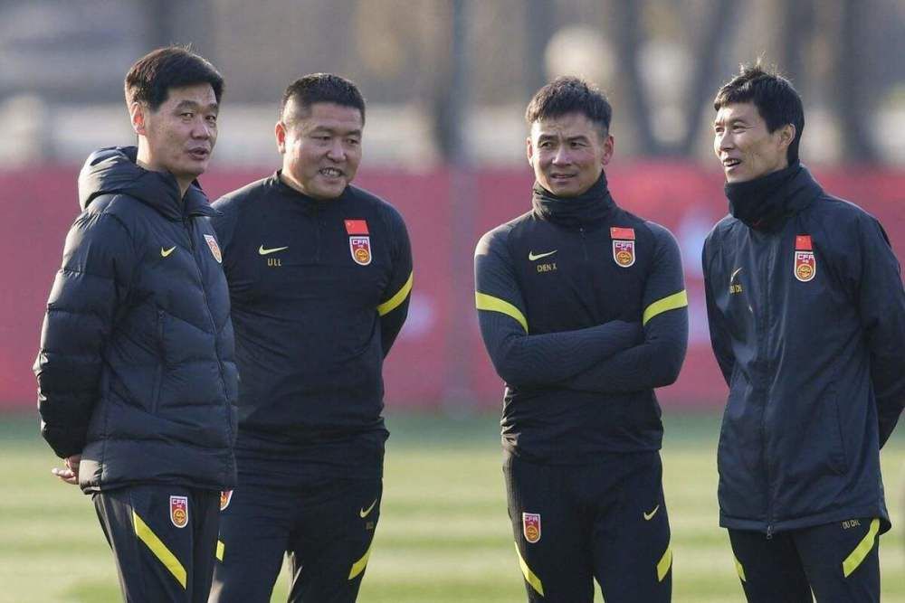 小姨子M